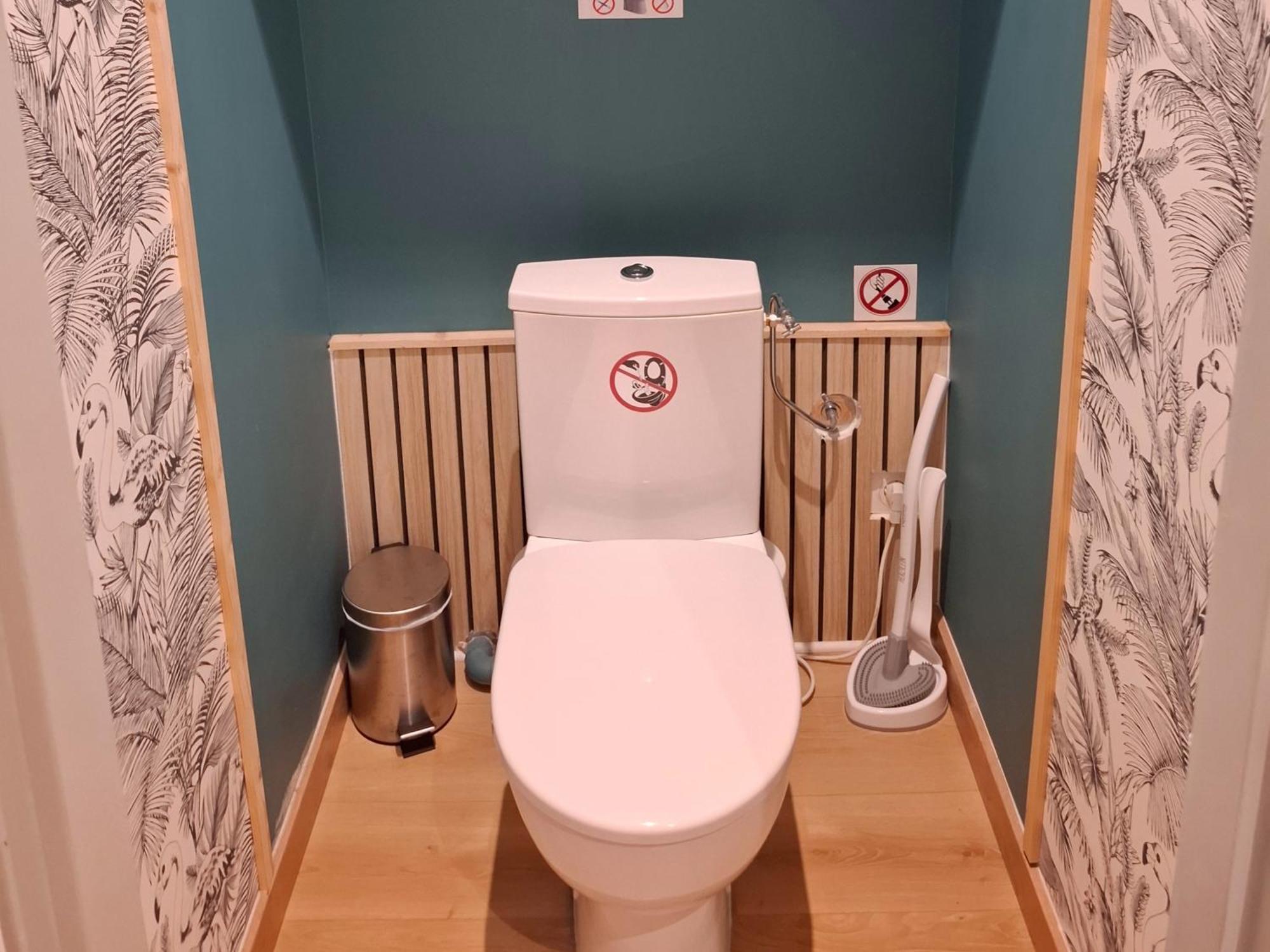 La Peniche De Fabrice Avec Jacuzzi Privatif Apartman Strasbourg Szoba fotó